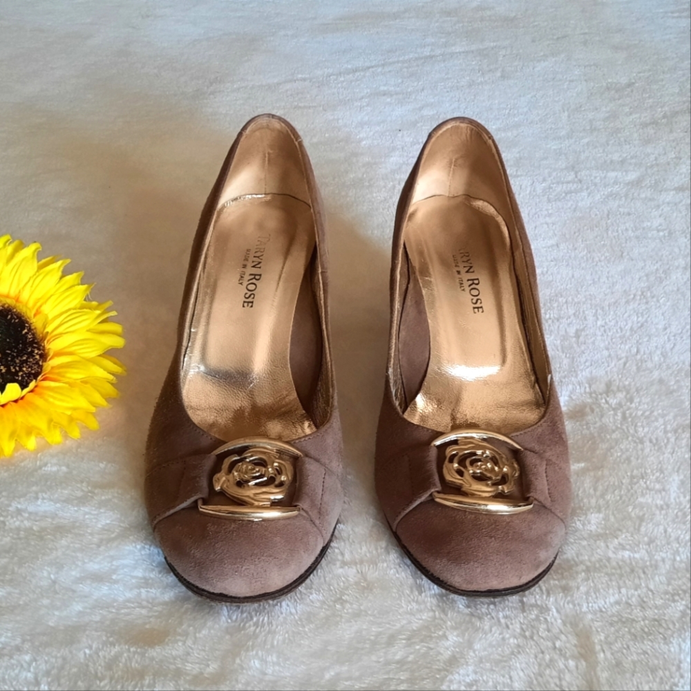 Taryn Rose_suede - Picture 7 of 7